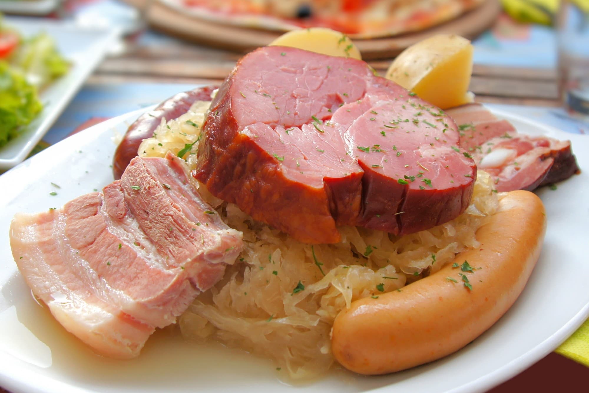 La Choucroute aux 5 Garnitures et sa Sauce Raifort